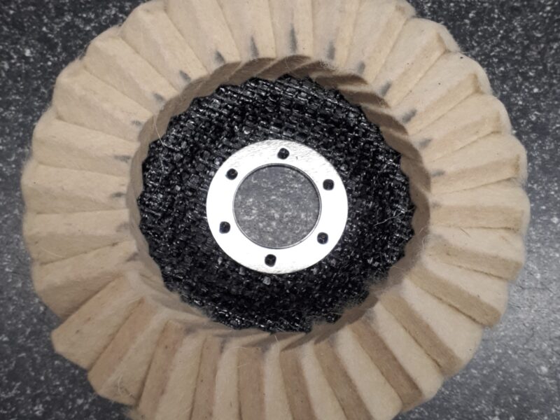 115mm-x-22mm-felt-flap-disc-1.jpg
