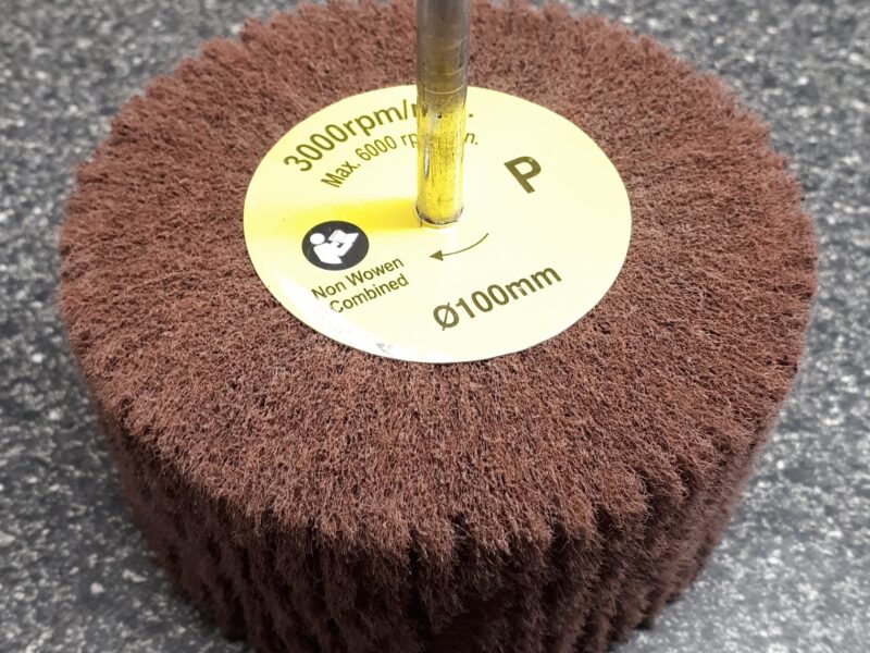 spindle-mounted-non-woven-flap-wheel-1.jpg